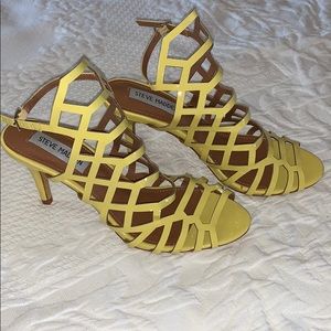 Steve Madden yellow heels